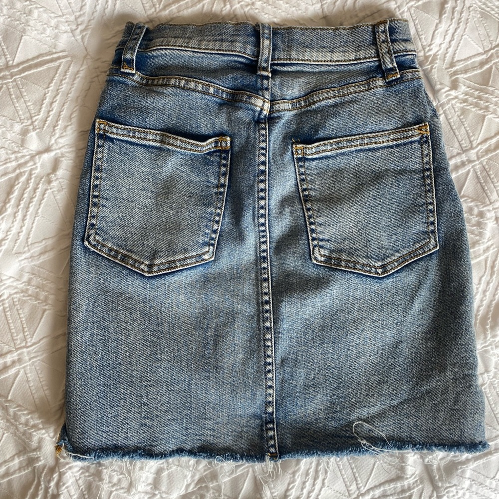 Wilfred Free Denim Skirt